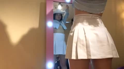 Snapshot of lilimini032 chatting on 10-29-25, 08:32 lilimini online show from 10-29-25, 08:32