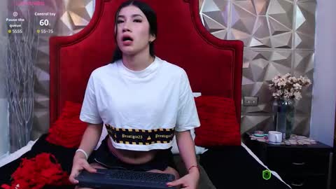 Lilia online show from 11-29-25, 12:08