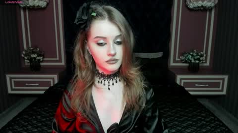 lilit_el_ online show from 05-01-26, 04:44