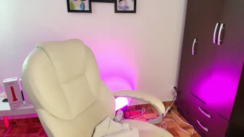 Leidy online show from 07-23-26, 01:08