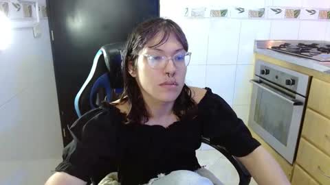 lilith  online show from 02-09-26, 12:42