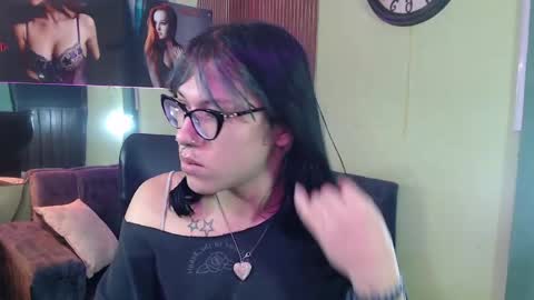 lilith  online show from 04-17-26, 11:57