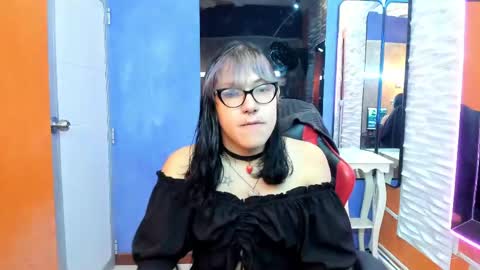 lilith  online show from 04-18-26, 01:48