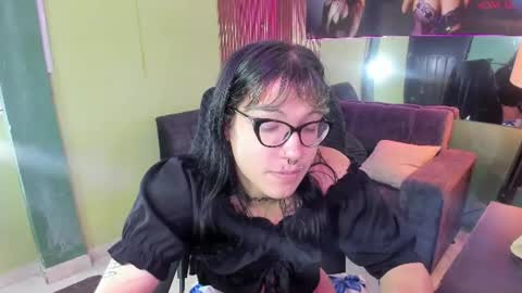 lilith  online show from 06-18-26, 01:26