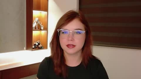 Snapshot of lilith_bonheur chatting on 06-26-26, 08:13 Lilith Bonheur online show from 06-26-26, 08:13