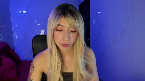 Snapshot of lilith_cooper20 chatting on 05-24-26, 03:22 lilith cooper20 online show from 05-24-26, 03:22