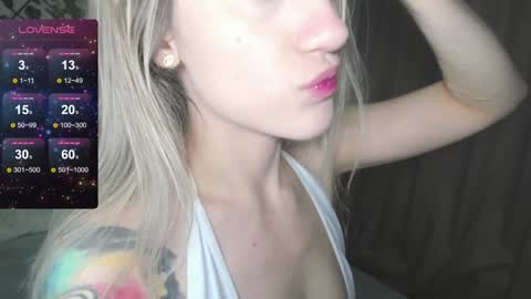 Snapshot of lilith_parker chatting on 12-22-24, 01:34 Lilith Parker online show from 12-22-24, 01:34