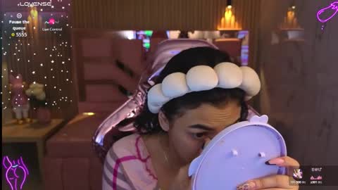 Lilith  online show from 09-18-25, 03:08