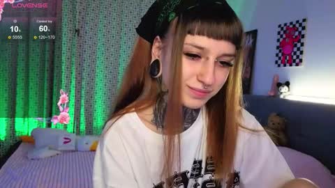 lilith_poison online show from 10-23-25, 06:39