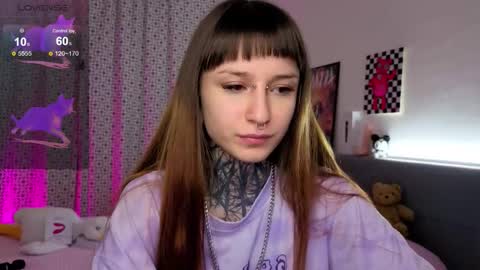 lilith_poison online show from 12-14-25, 06:12