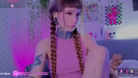 lilith_poison online show from 07-15-26, 09:09