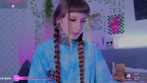 lilith_poison online show from 07-18-26, 09:07