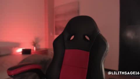 lilith_sage_ online show from 09-12-25, 11:54