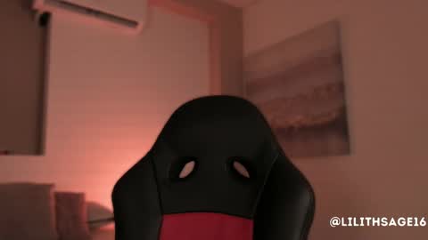 lilith_sage_ online show from 09-13-25, 11:43