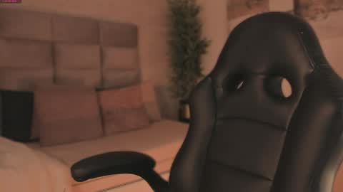 lilith_sage_ online show from 04-25-26, 07:44