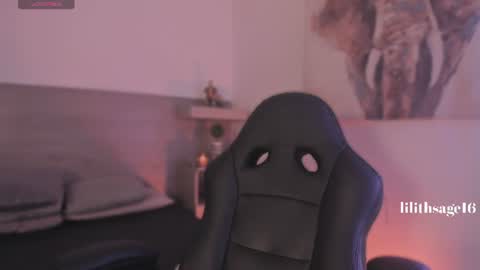 lilith_sage_ online show from 06-26-26, 08:02