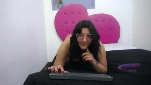 Snapshot of lilith_sm1th chatting on 04-06-26, 07:26 Lilith Smith online show from 04-06-26, 07:26