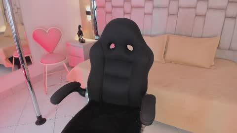 Welcome to Lilith room online show from 06-11-26, 04:54