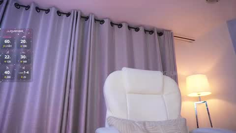 Snapshot of lilithhfosterr chatting on 03-04-25, 12:18 Lili online show from 03-04-25, 12:18