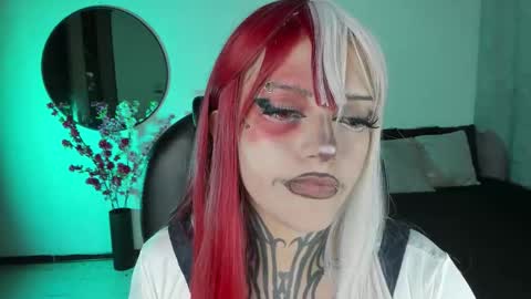 Lilith online show from 09-25-25, 04:05