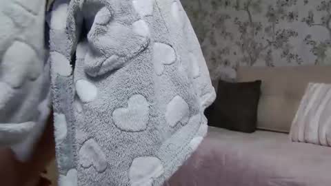 lilithmoonx_ online show from 01-19-26, 11:25