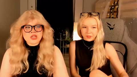 LilithNelson online show from 06-27-26, 12:22