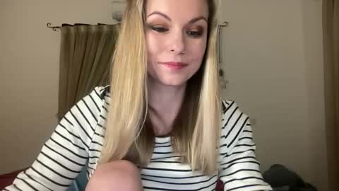 Snapshot of lilithnewdawn chatting on 02-26-26, 08:52 lilithnewdawn online show from 02-26-26, 08:52