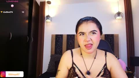 Snapshot of lilithnyx_x chatting on 05-23-26, 02:43 lilithnyx_x online show from 05-23-26, 02:43