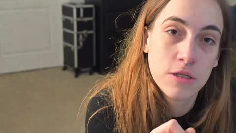 Snapshot of lilithoftrees chatting on 12-27-24, 10:59 L online show from 12-27-24, 10:59