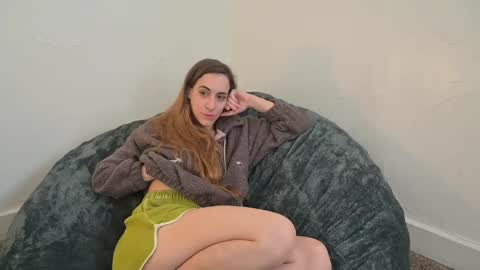 Snapshot of lilithoftrees chatting on 03-12-25, 09:03 L online show from 03-12-25, 09:03