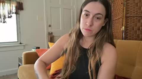 Snapshot of lilithoftrees chatting on 06-22-26, 04:37 L online show from 06-22-26, 04:37