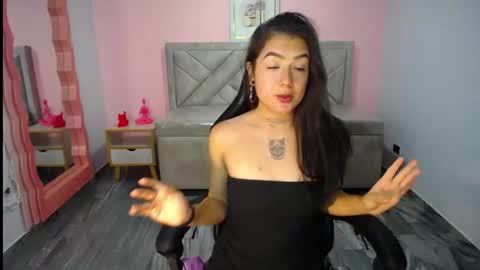 Snapshot of lilithv_ch chatting on 07-16-26, 12:44 lilit online show from 07-16-26, 12:44
