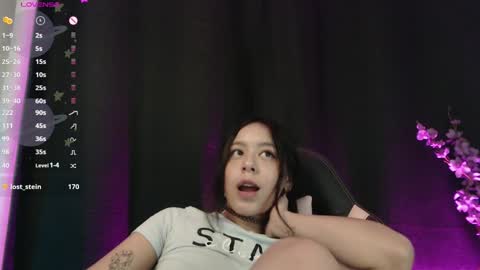 Snapshot of lilithwallkeer chatting on 01-13-25, 08:47 Maria online show from 01-13-25, 08:47