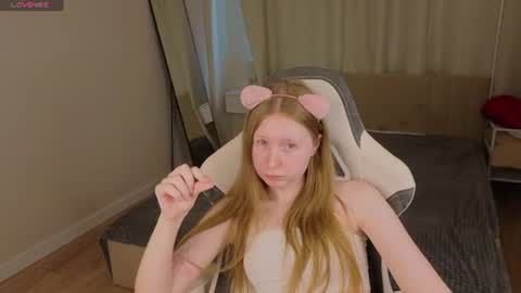 Snapshot of lilitiny chatting on 07-07-26, 07:23 Lili Tiny GMT2 3-10AM MonTueWedThuSat online show from 07-07-26, 07:23