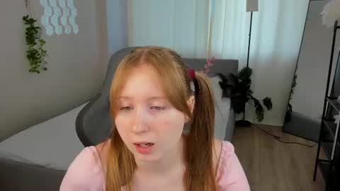 Snapshot of lilitiny chatting on 07-27-26, 08:21 Lili Tiny GMT2 3-10AM MonTueWedThuSat online show from 07-27-26, 08:21