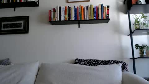 Snapshot of liljbby chatting on 02-21-26, 06:42 Jay please help me reach 50 thumbs up online show from 02-21-26, 06:42