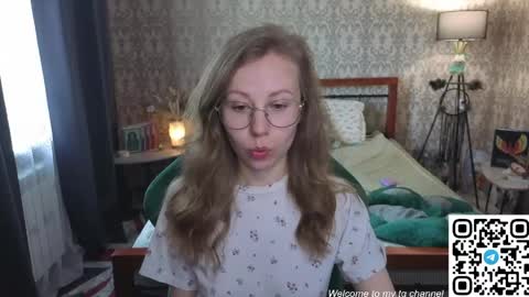 Maria online show from 04-28-26, 02:27