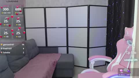 Lillian online show from 03-03-25, 10:17