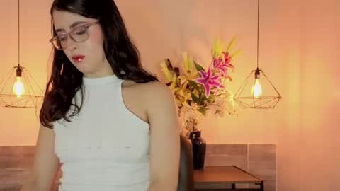 Snapshot of lillianderson chatting on 09-18-25, 11:56 lillianderson - Next stream start at 0700hs GTM-3 online show from 09-18-25, 11:56