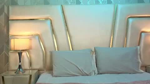 Snapshot of lillianderson chatting on 06-11-26, 12:03 lillianderson - Next stream start at 0700hs GTM-3 online show from 06-11-26, 12:03