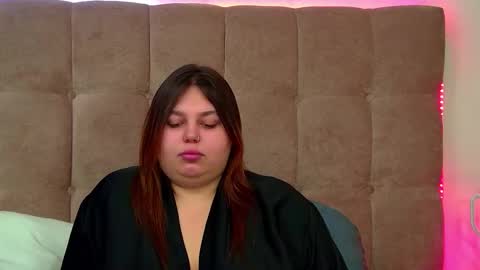 LillianHaig online show from 10-22-25, 07:02