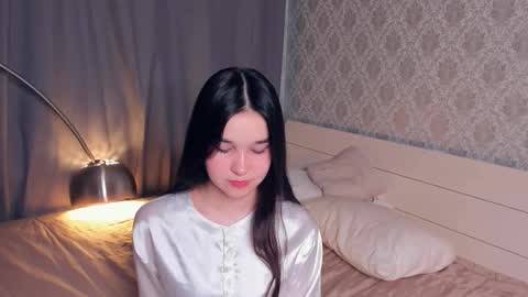 Celina Lillie online show from 12-01-25, 10:59