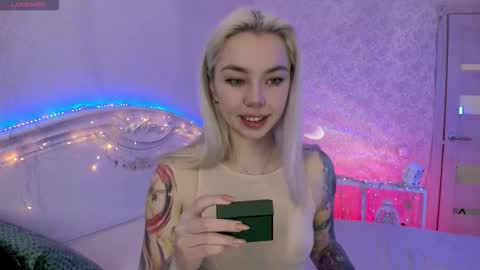 LilliMoore online show from 01-17-26, 11:41