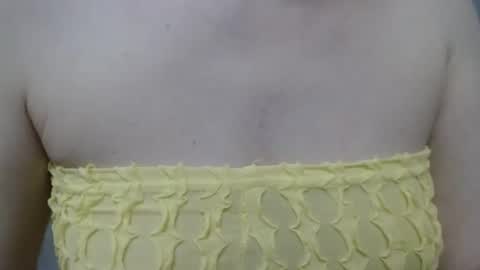 Snapshot of lillkit chatting on 12-13-24, 02:21 Lilu online show from 12-13-24, 02:21