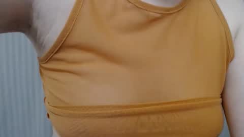 Snapshot of lillkit chatting on 12-13-24, 11:39 Lilu online show from 12-13-24, 11:39