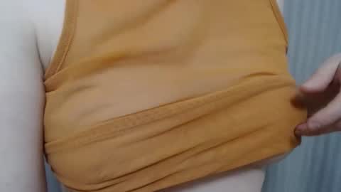 Snapshot of lillkit chatting on 01-10-25, 12:06 Lilu online show from 01-10-25, 12:06