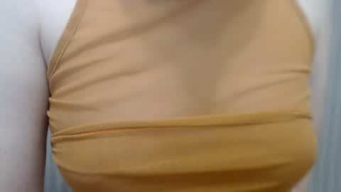 Snapshot of lillkit chatting on 01-28-25, 11:50 Lilu online show from 01-28-25, 11:50