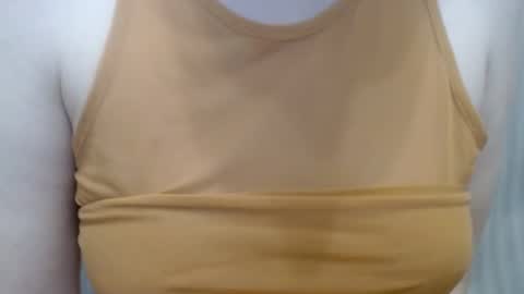 Snapshot of lillkit chatting on 02-09-25, 12:06 Lilu online show from 02-09-25, 12:06