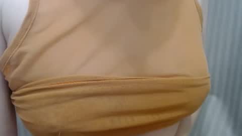 Snapshot of lillkit chatting on 03-10-25, 09:51 Lilu online show from 03-10-25, 09:51