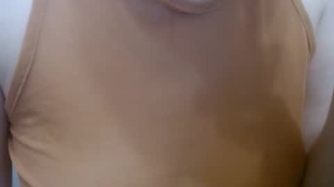 Snapshot of lillkit chatting on 09-25-25, 08:34 Lilu online show from 09-25-25, 08:34